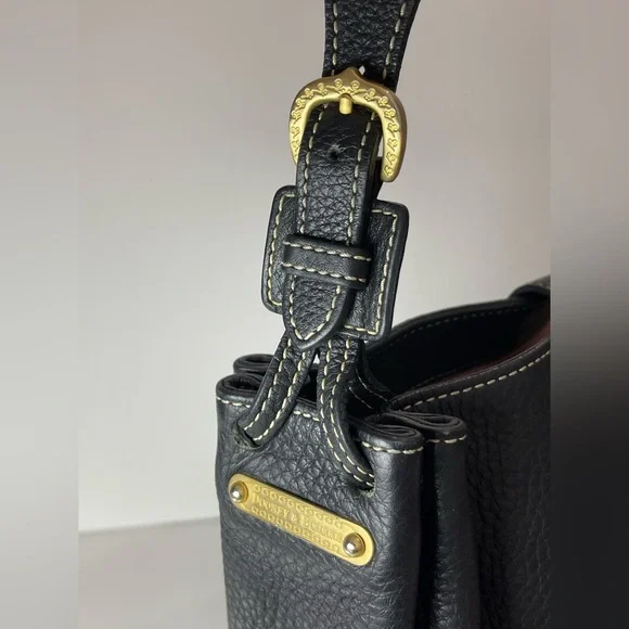 Dooney & Bourke Marchesa black pebbled leather medium gathered bag - Picture 7 of 15